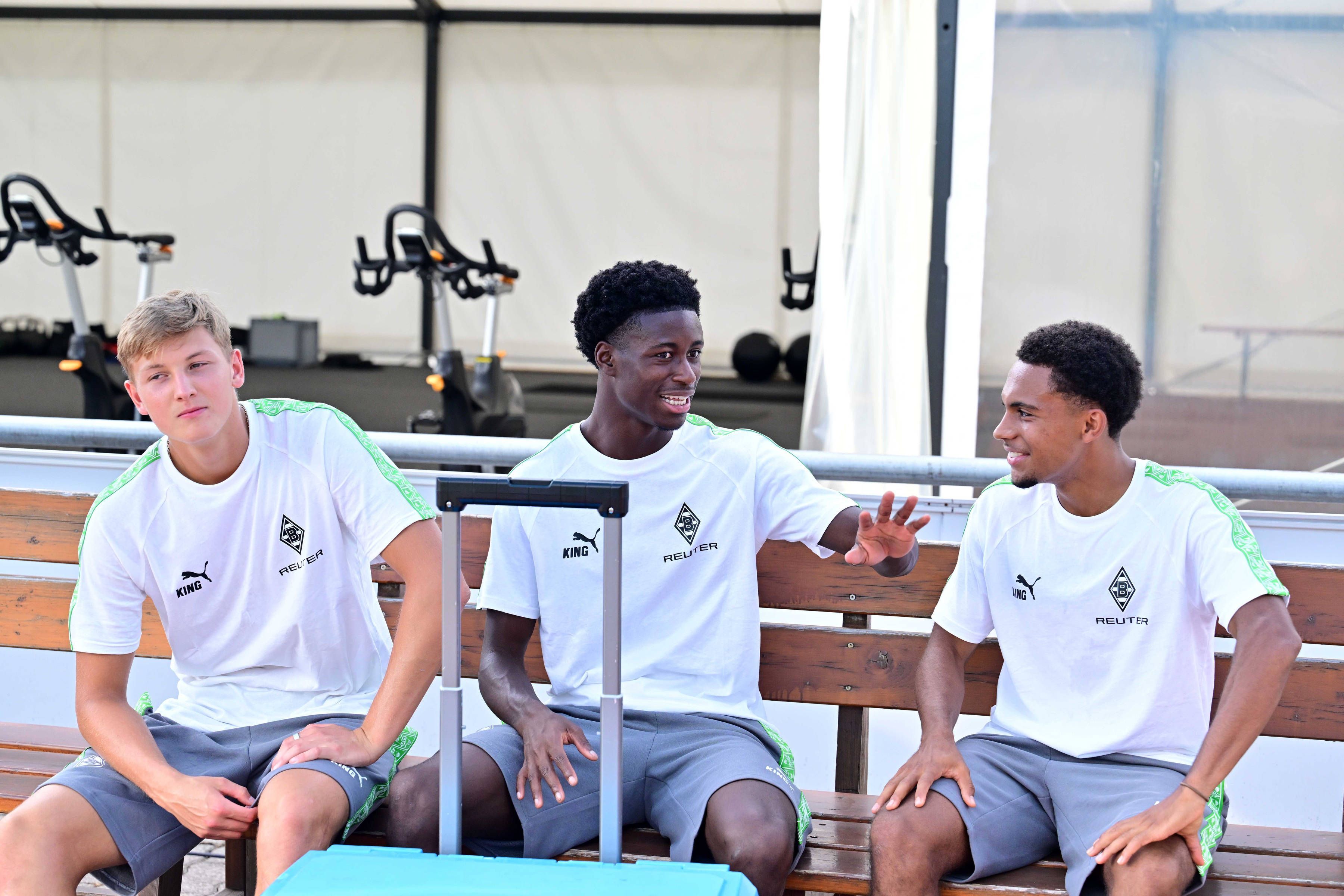 Die Gladbach-Youngster Jan Leszczynski, Dillon Berko und Mathieu Nguefack (v.l.n.r.) im Trainingslager in Rottach-Egern.