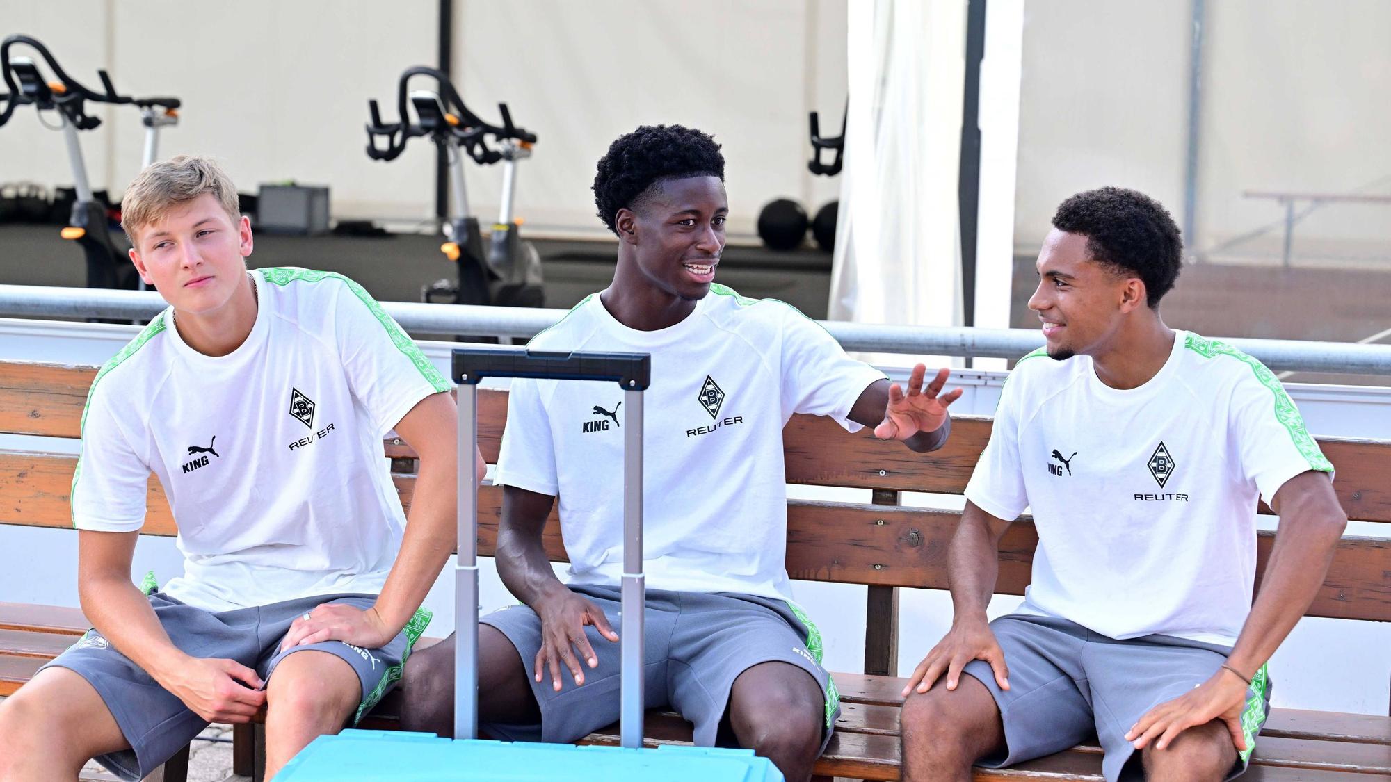 Die Gladbach-Youngster Jan Leszczynski, Dillon Berko und Mathieu Nguefack (v.l.n.r.) im Trainingslager in Rottach-Egern.