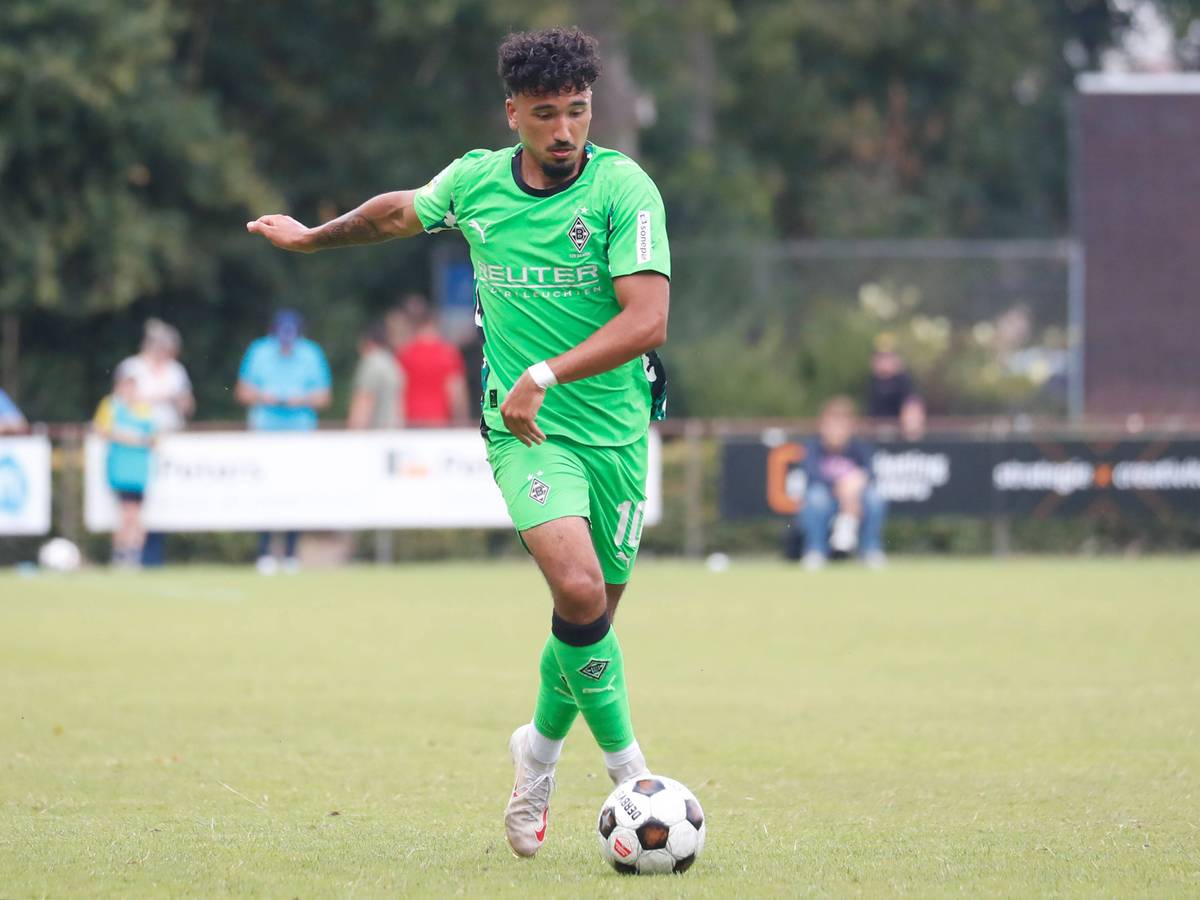 Kerim Karyagdi am Ball.
