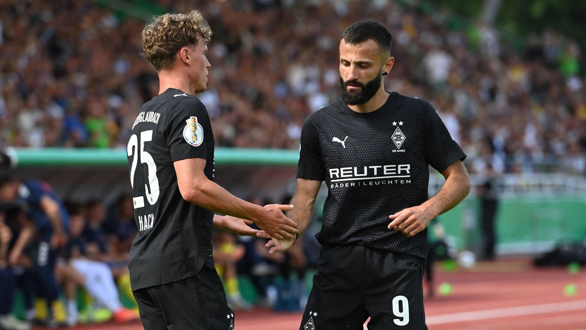 Robin Hack und Franck Honorat beim gemeinsamen Torjubel.