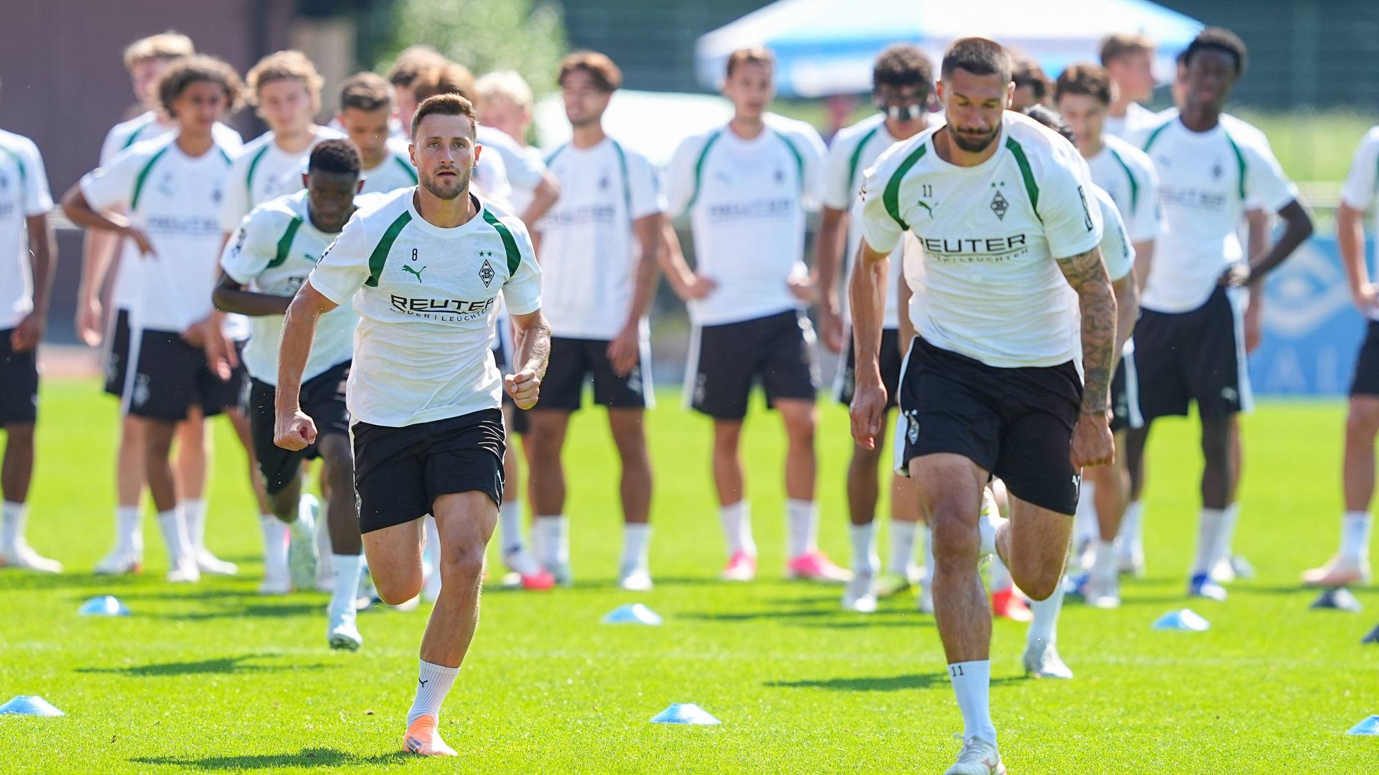 Enzo Leopold und Tim Kleindienst beim Training