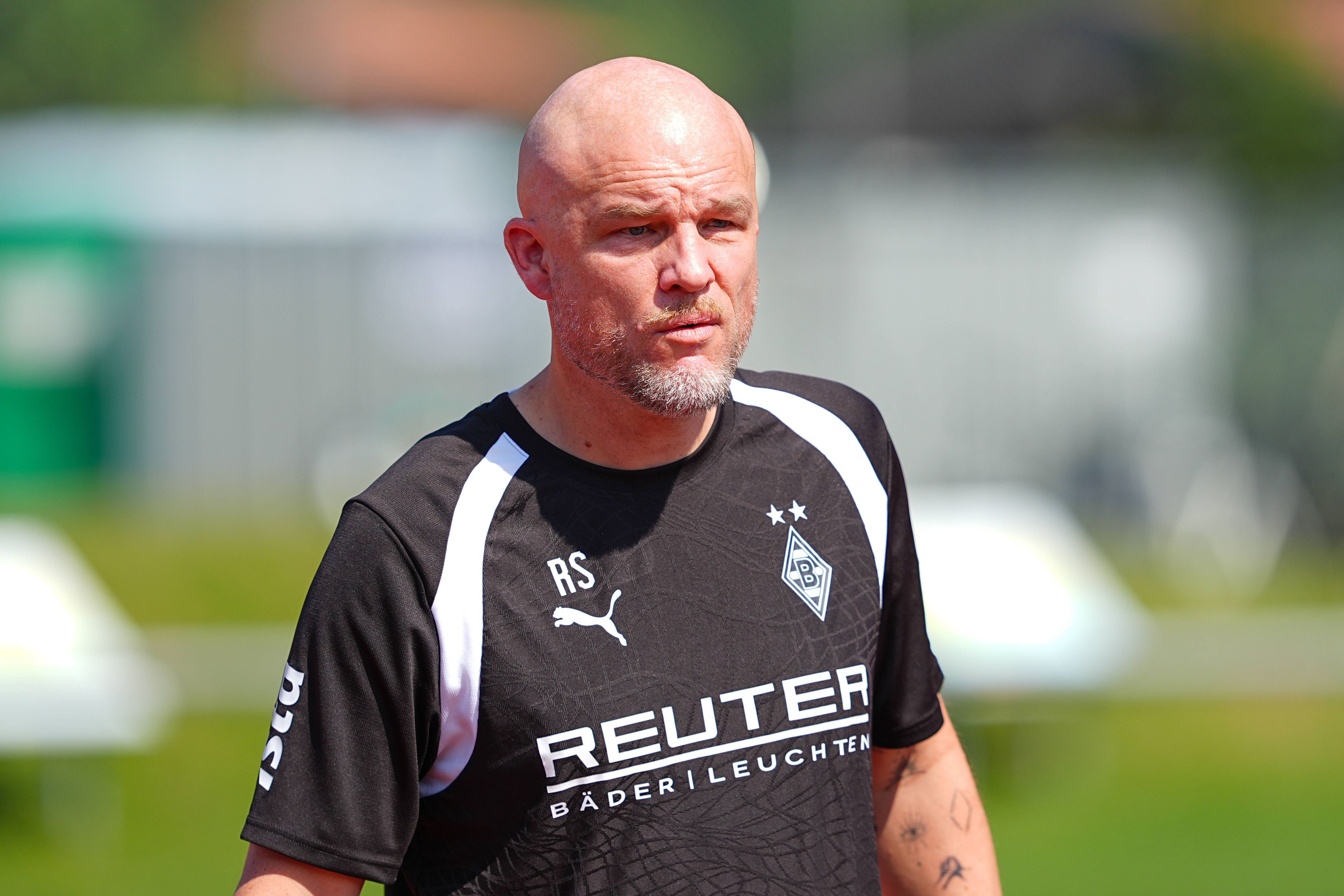 Rouven Schröder in Sportkleidung