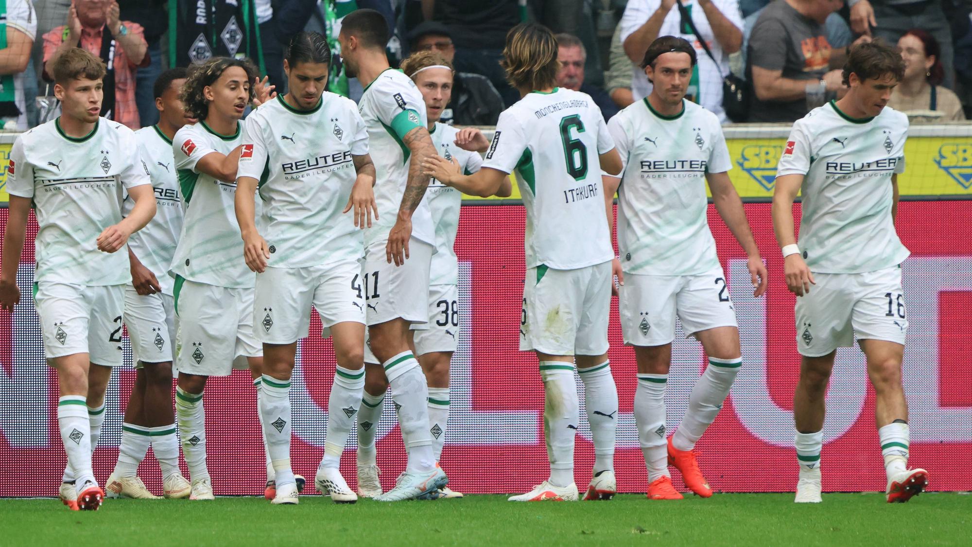 Gladbach-Spieler nach einem Tor.