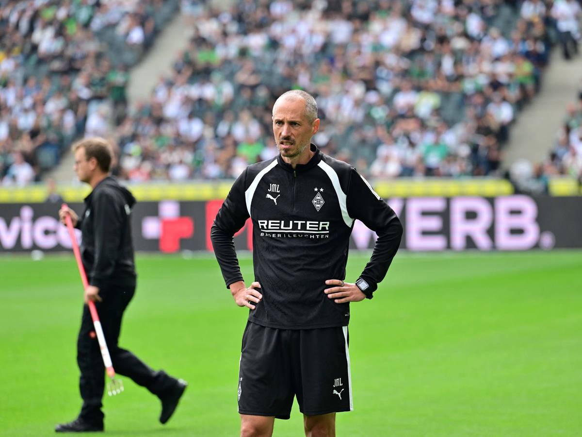 Jan-Moritz Lichte steht auf dem Platz.