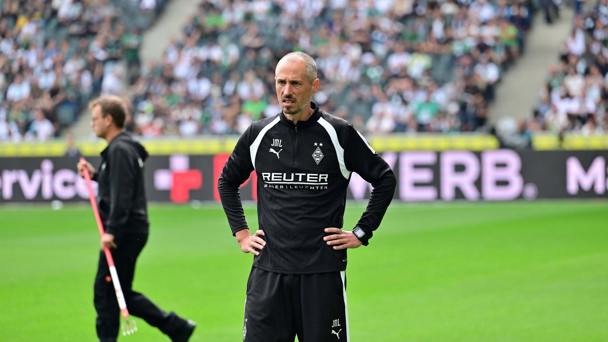 Jan-Moritz Lichte steht auf dem Platz.