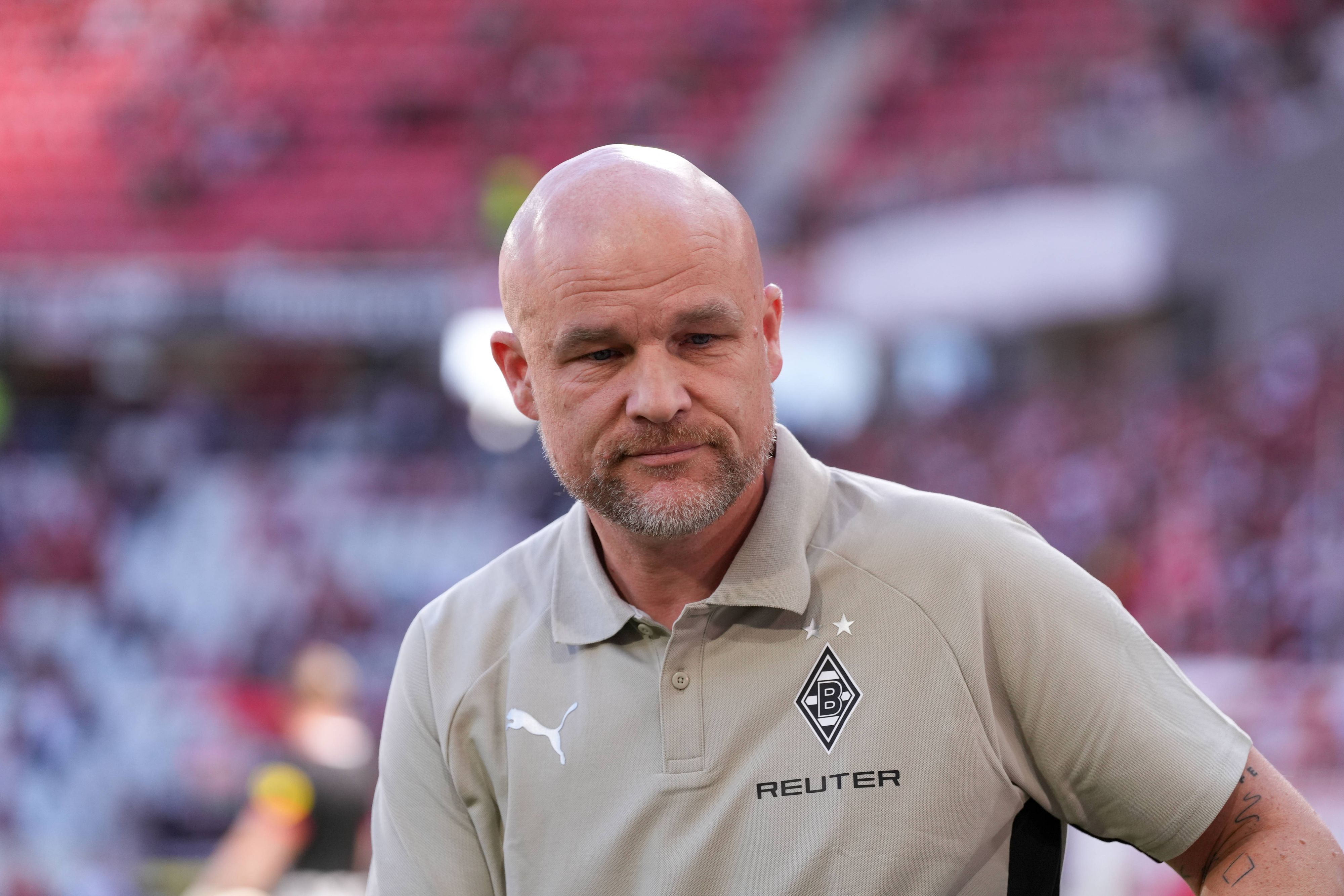 Rouven Schröder schaut frustriert.