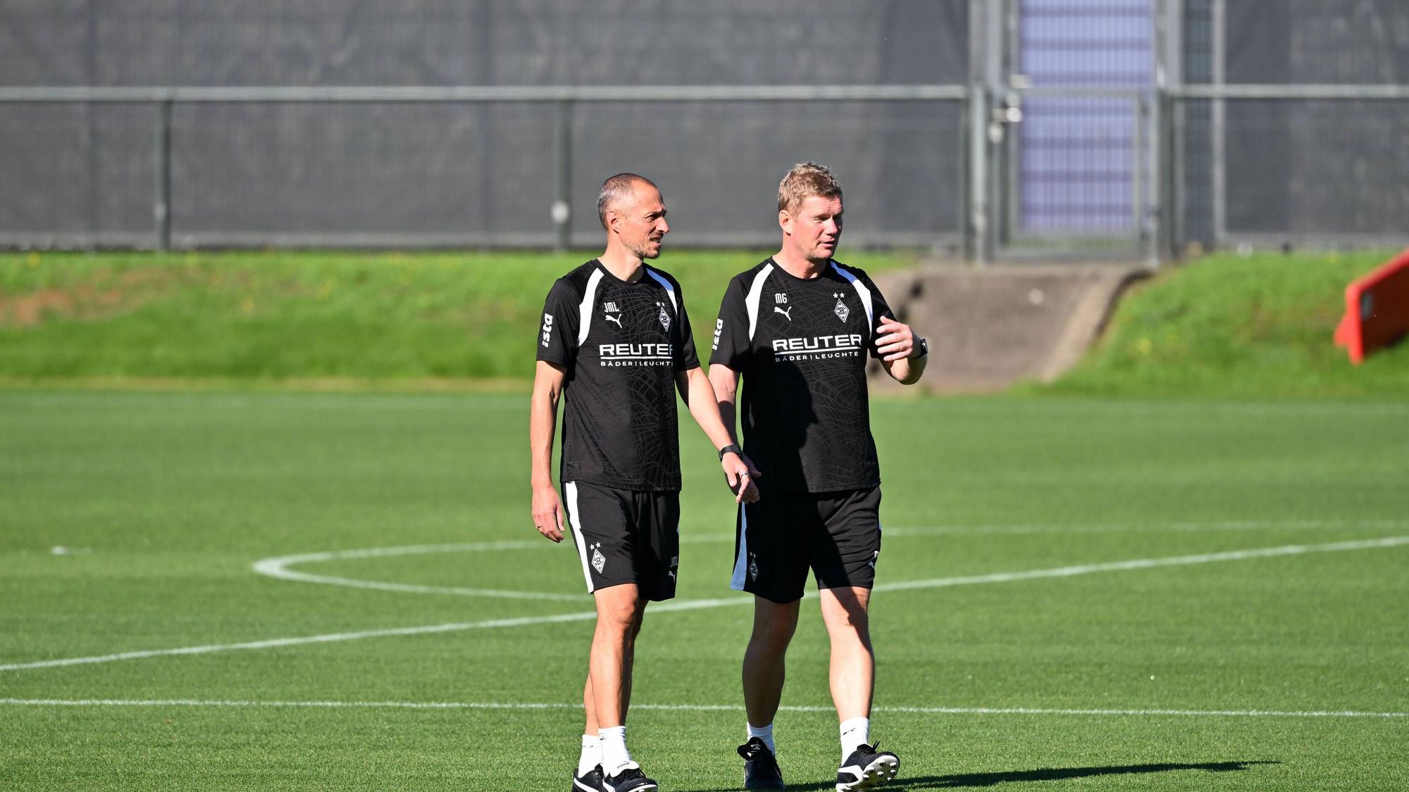 Jan-Moritz Lichte und Markus Gellhaus auf dem Trainingsplatz