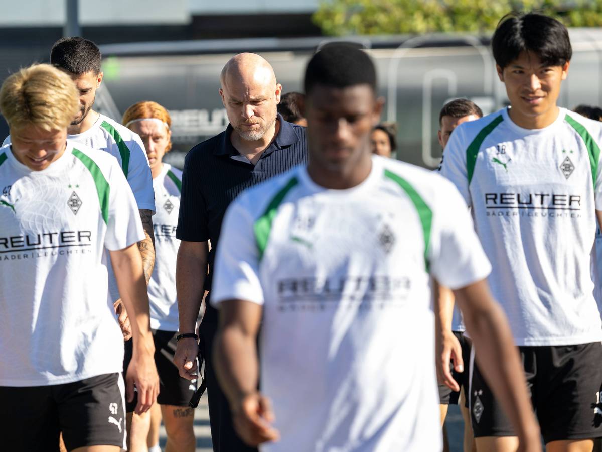 Rouven Schröder und Gladbach-Profis.