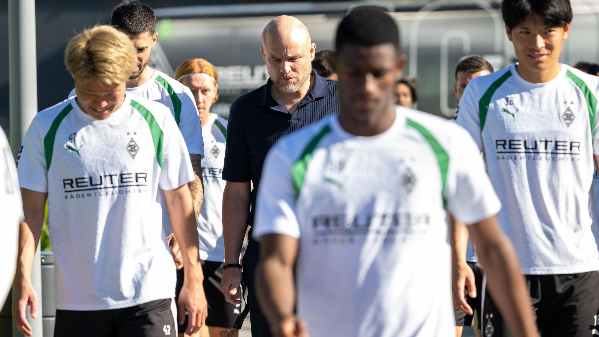Rouven Schröder und Gladbach-Profis.