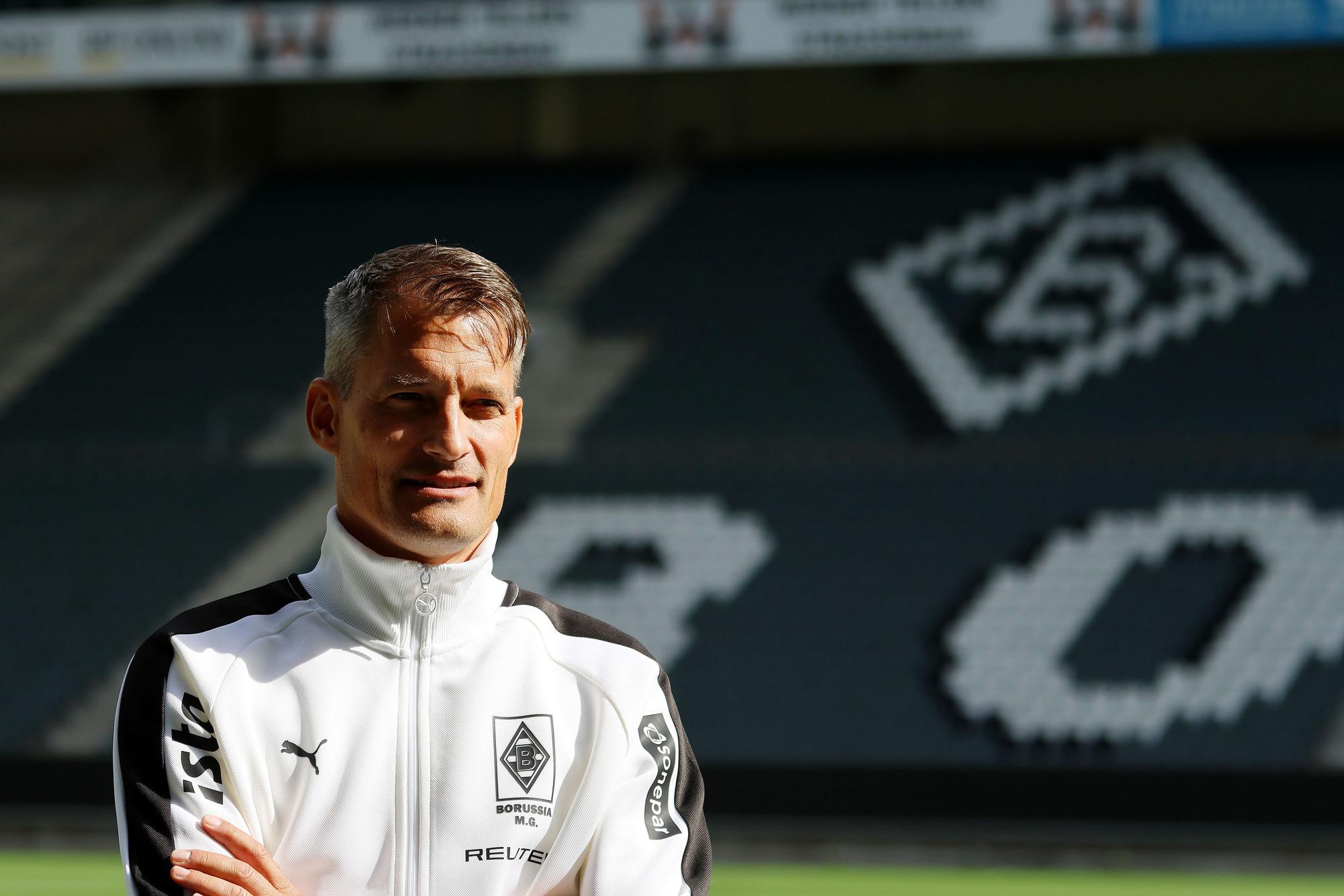 Alexander Blessin im Borussia-Park.