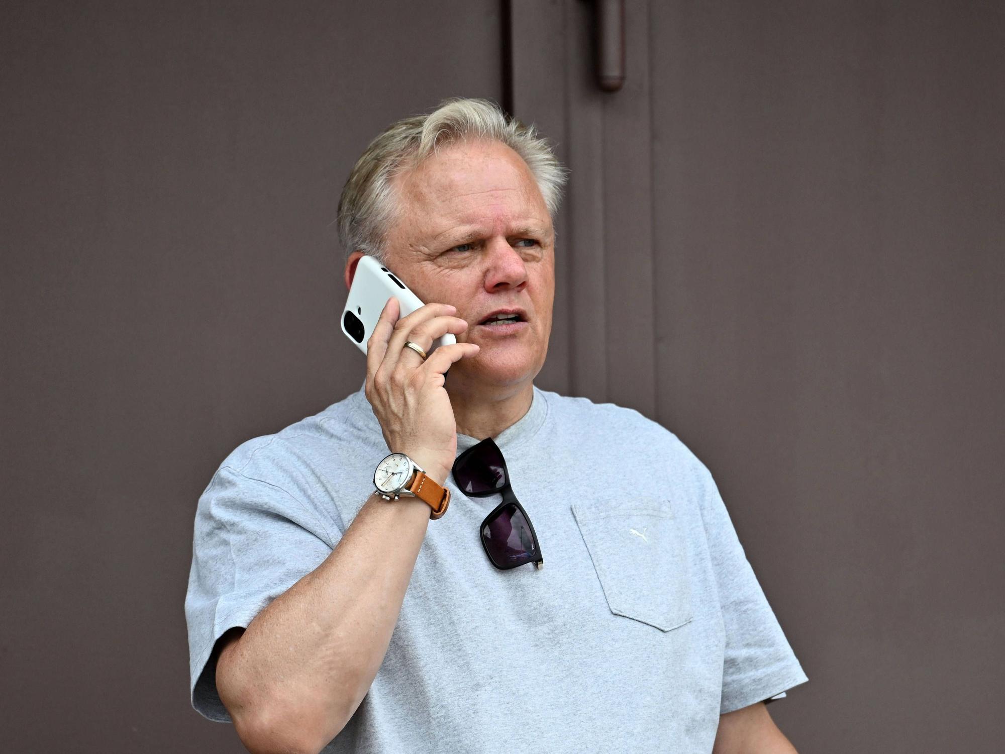 Stefan Stegemann am Handy.