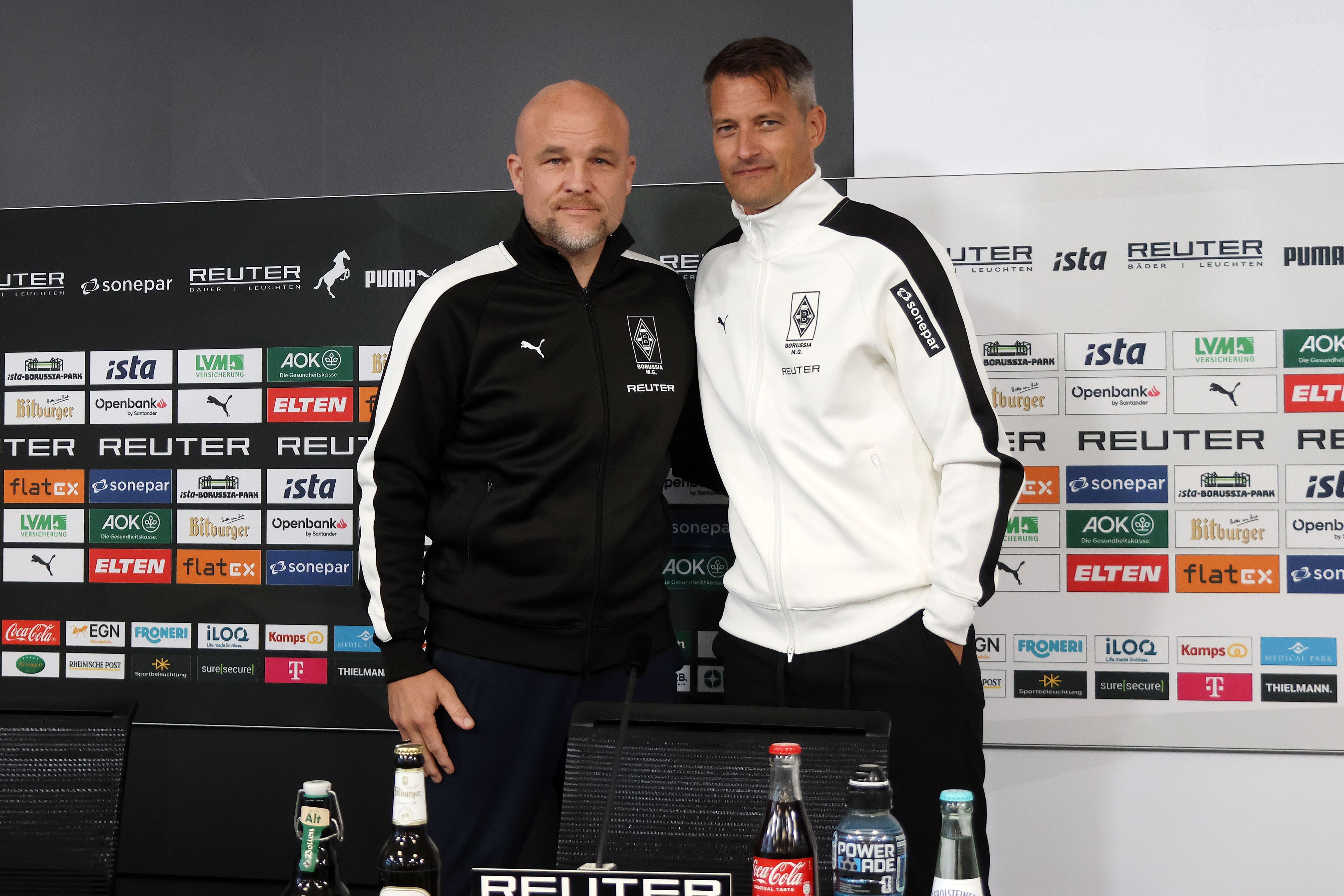 Rouven Schröder mit Alexander Blessin bei dessen Vorstellungs-PK.