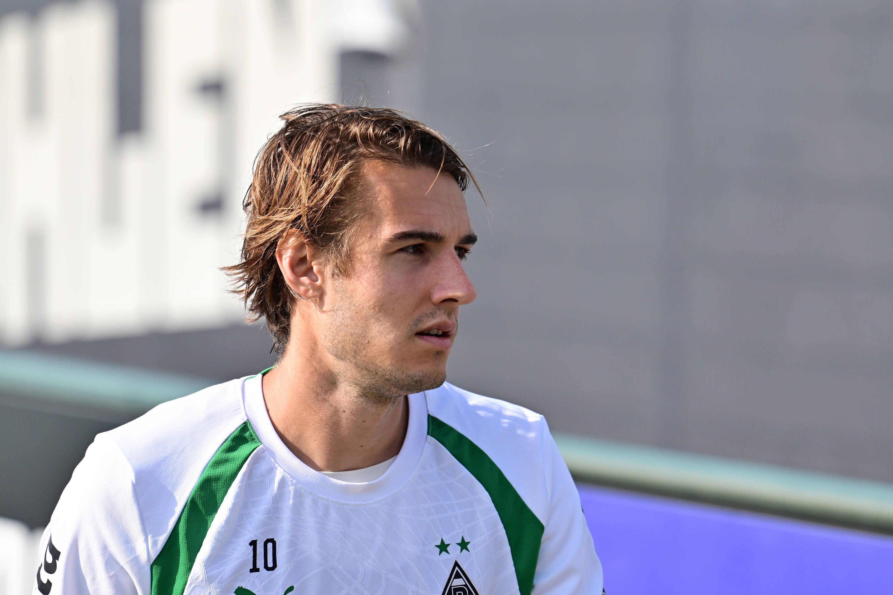Florian Neuhaus beim Training.