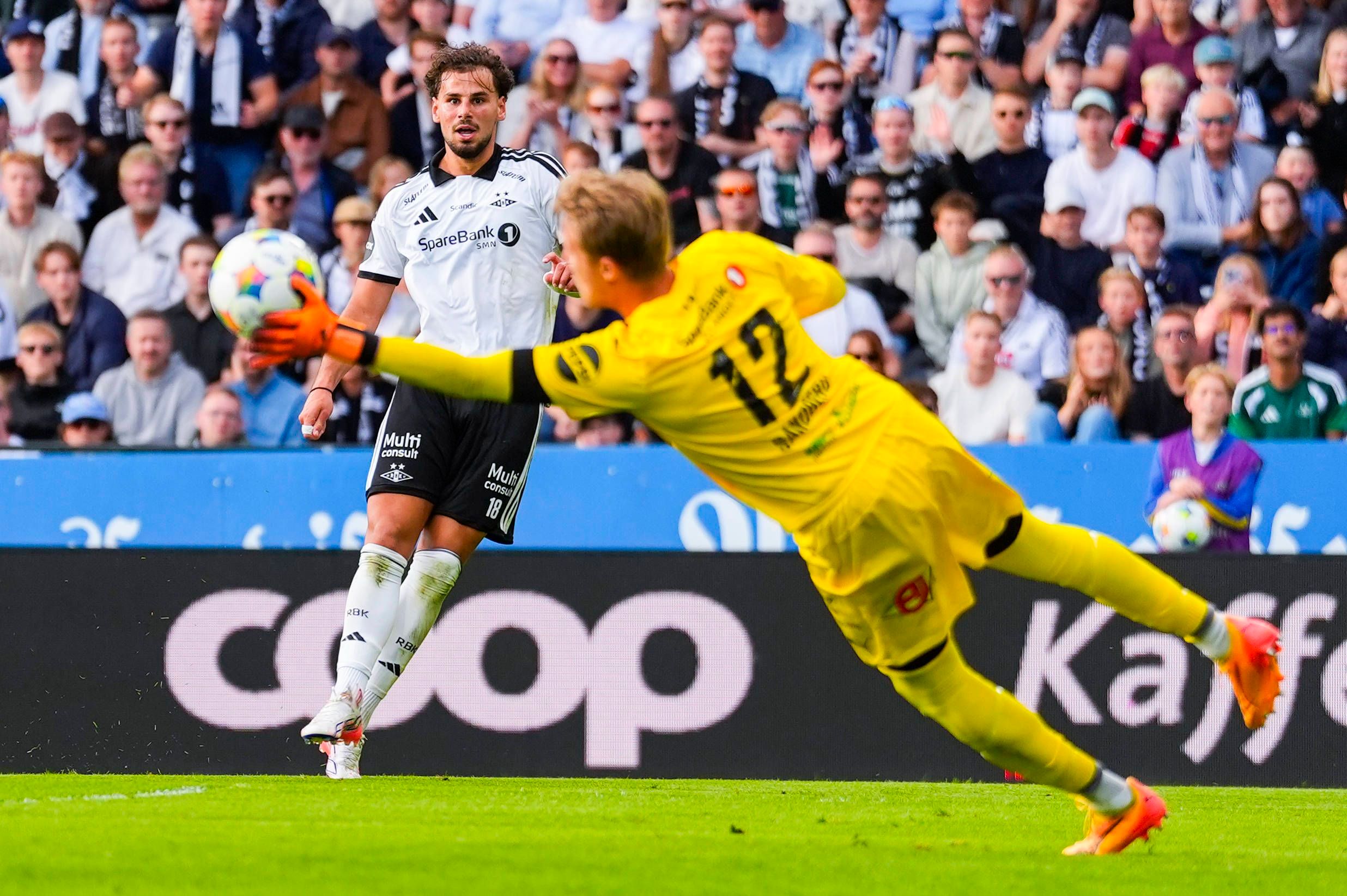 Torabschluss von Amin Chiakha im Spiel von Rosenborg BK.