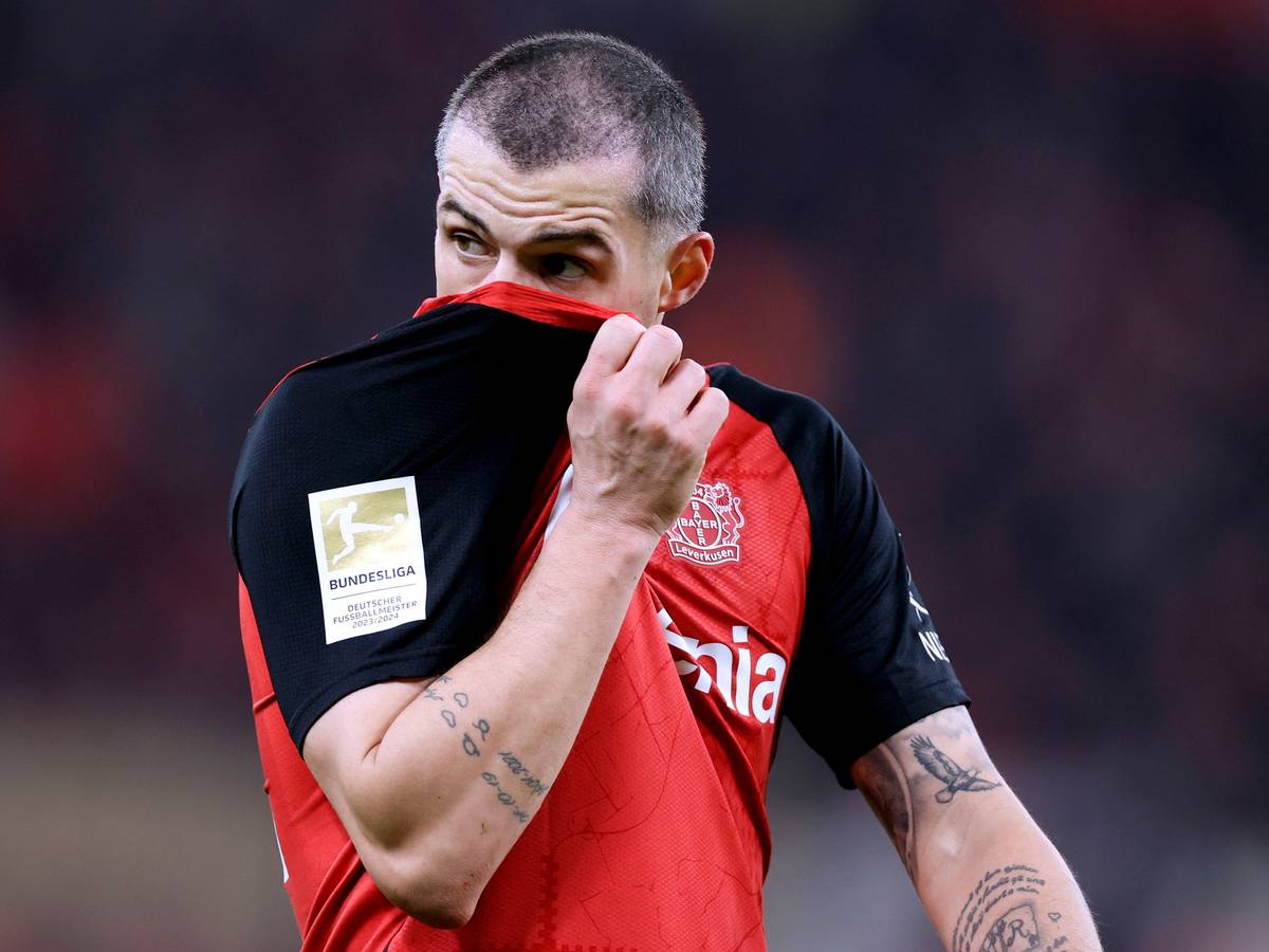 Granit Xhaka als Spieler von Bayer Leverkusen.