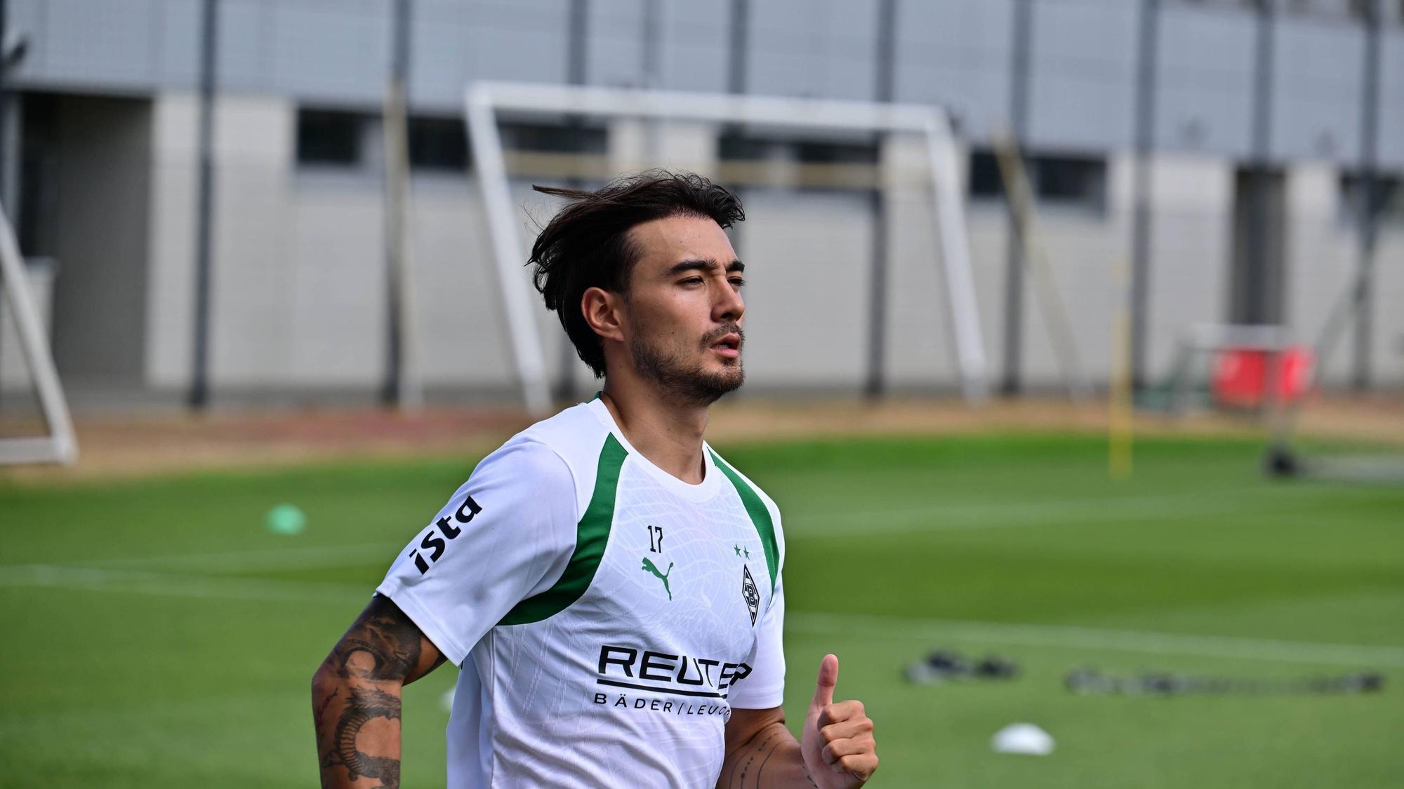 Jens Castrop beim Training auf dem Fußballplatz