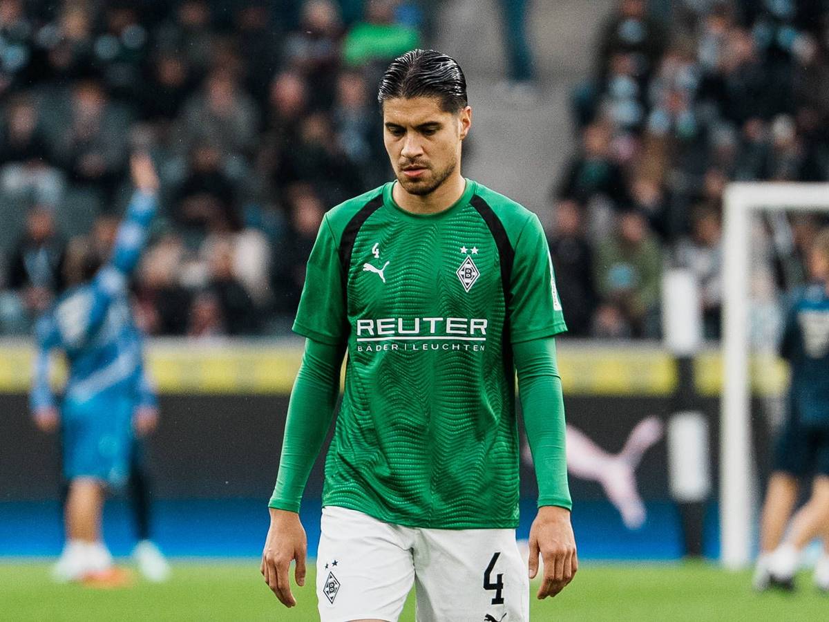 Kevin Diks im Trikot von Borussia Mönchengladbach